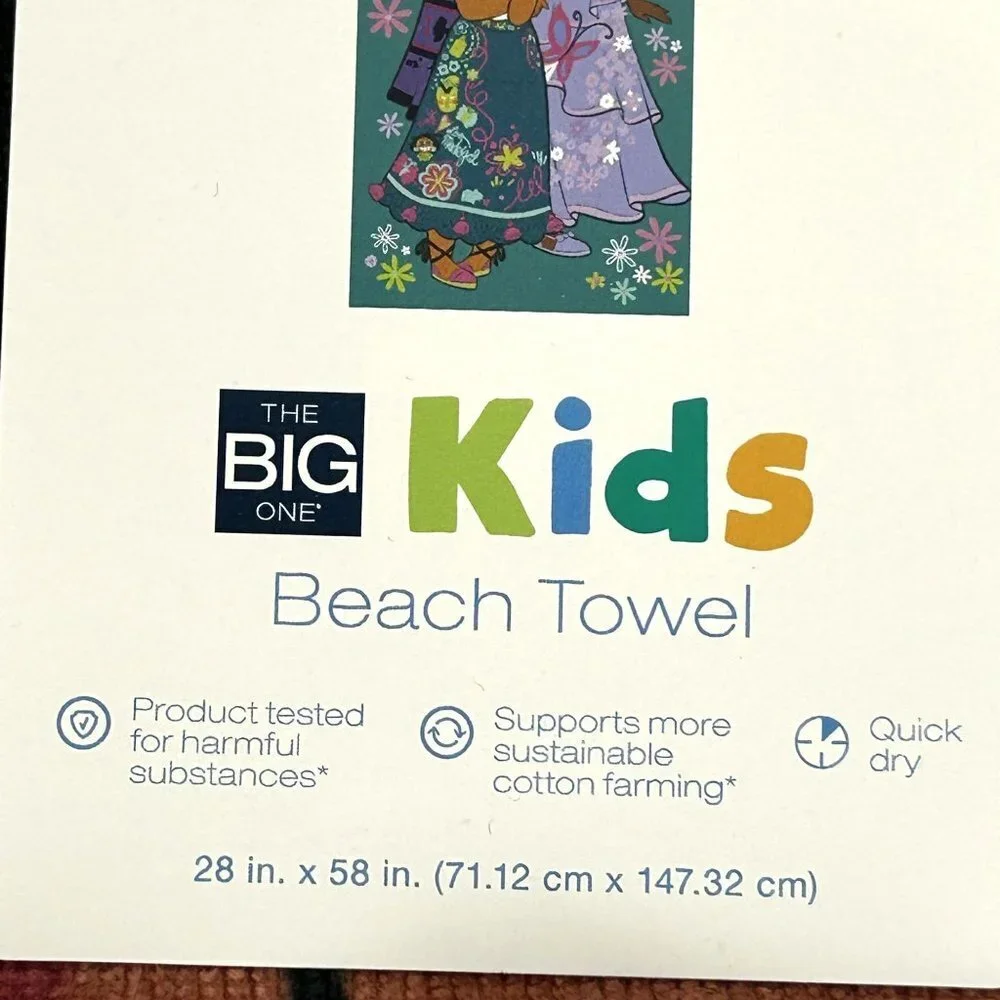 Disney Encanto Beach Towel The Big One 28 x 58 Mirabel Cotton‎ NWT